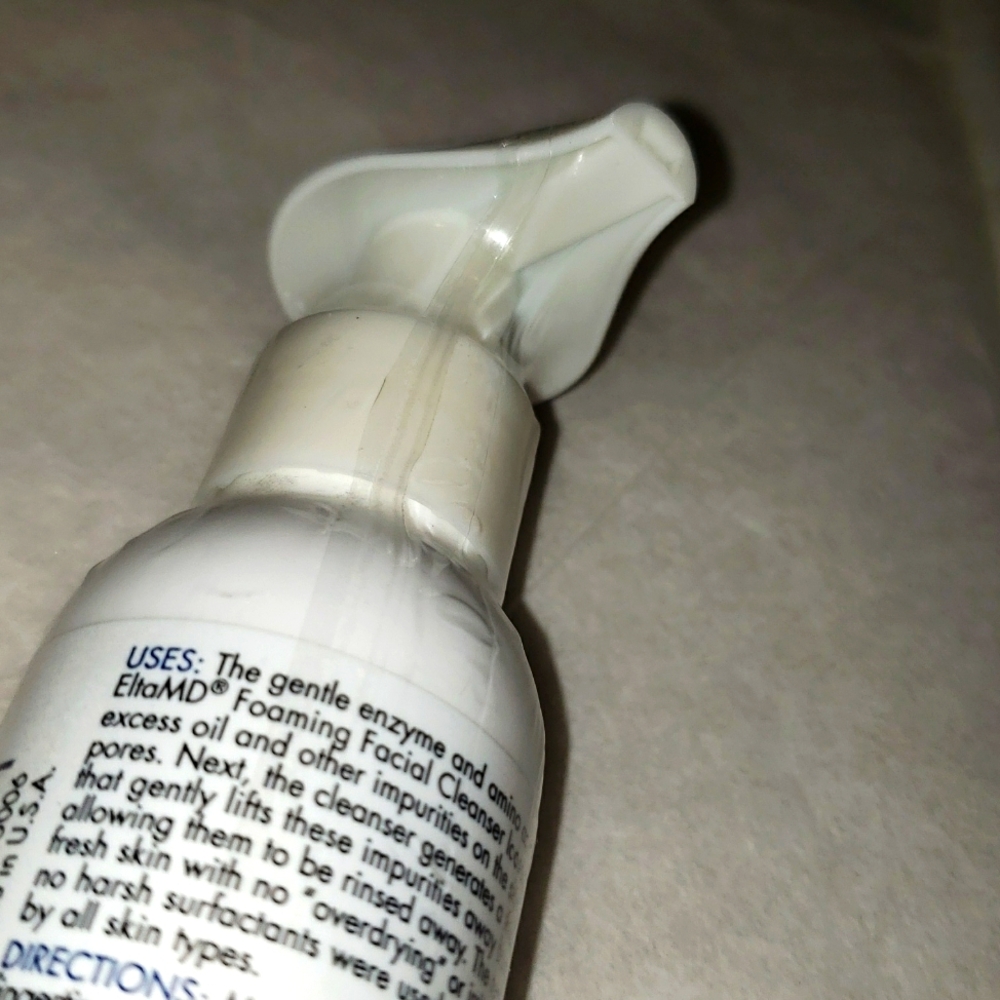 EltaMD Foaming Facial Cleanser Face Wash Enzyme SkinCare New Made in USA - Picture 6 of 12